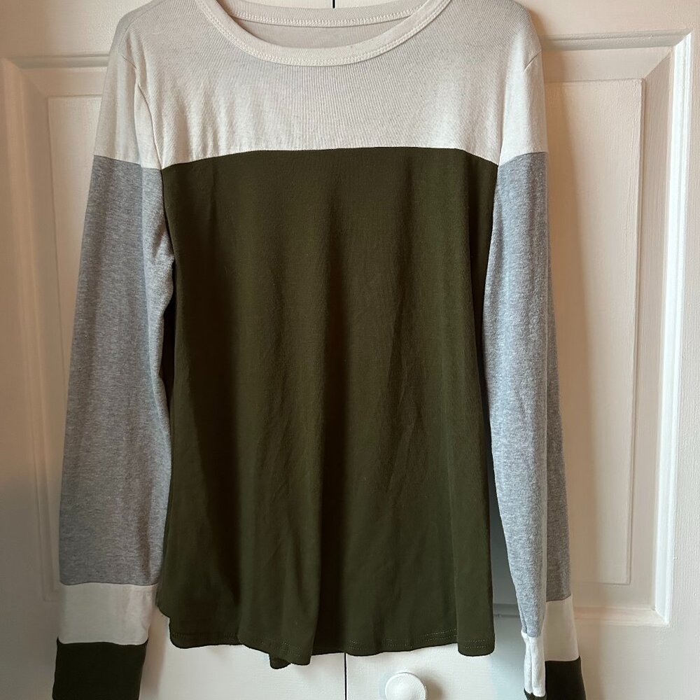 Medium colorblock shirt